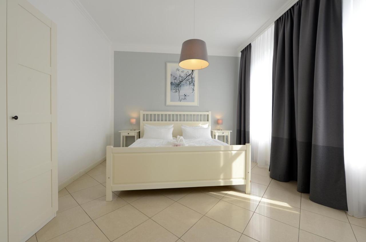 Für 8 Personen Mit Kamin&terrasse * Ostseebad Boltenhagen
