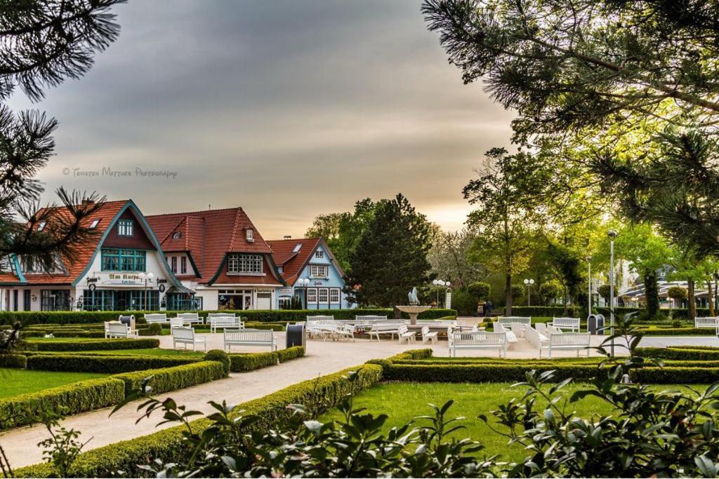 Für 8 Personen Mit Kamin&terrasse Villa Ostseebad Boltenhagen